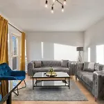 Kings Cross Apartment 4 Br